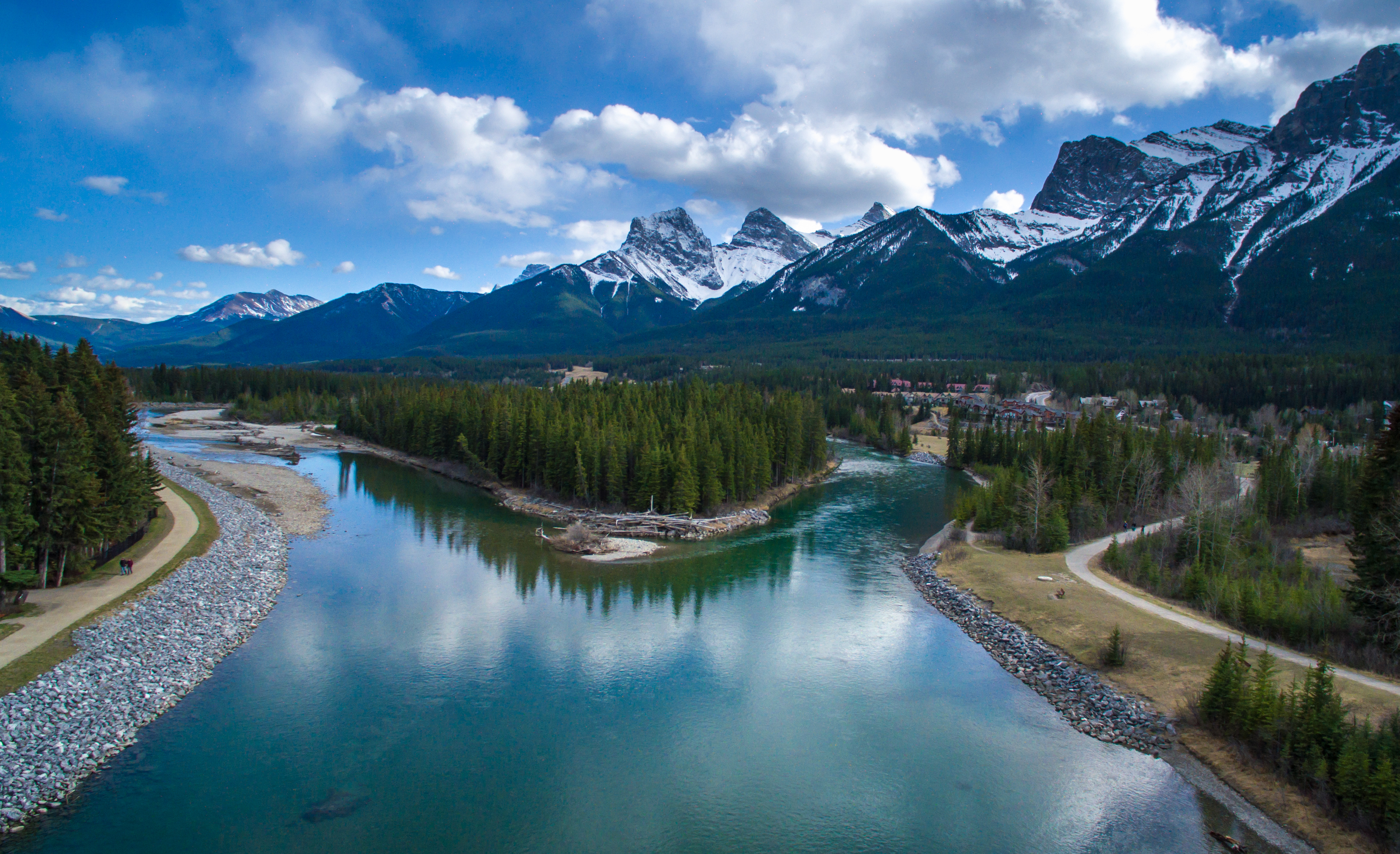 Popular Search Destination Canmore, Alberta